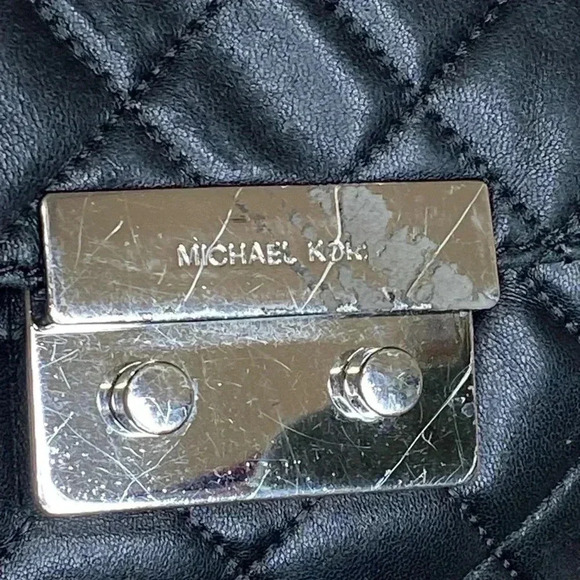 Michael Kors Sloan quilted lambskin Large Chain black Shoulder strap - Picture 4 of 10